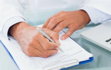 Медики предупредили об опасных последствиях частого мытья рук