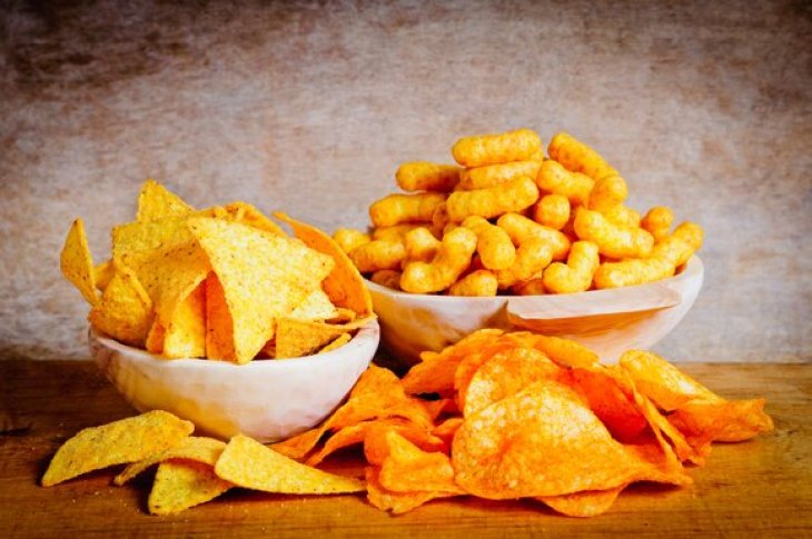 Дієтологи попередили про найшкідливіші популярні продукти