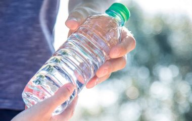 Лікар розповів про ризики теплового удару у приміщенні