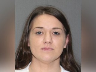 Вдавала вагітність і вирізала дитину з живота подруги: моторошна історія засудженої до страти