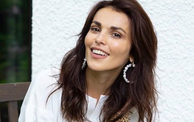 Ушедшая с головой в секту Казанова зовет за собой народ