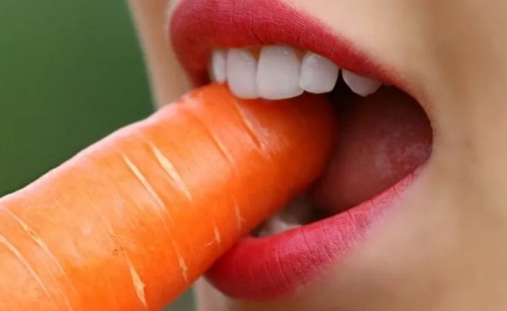 Продукти, які зроблять вашу усмішку красивішою