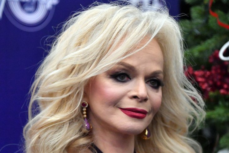 Похудевшая Лариса Долина стала одеваться как подросток