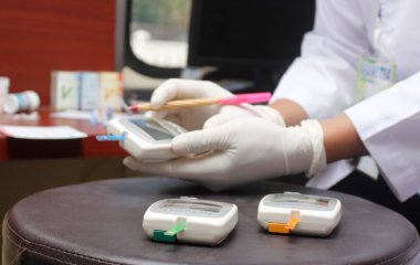 Лікарі пояснили, як визначити високий холестерин на вигляд