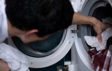 Чи можна запускати пральну машину кілька разів на день: що кажуть експерти