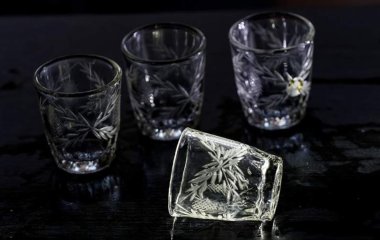 Вчені назвали дозу алкоголю, що порушує когнітивні функції.