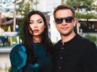 Дмитро Ступка у США возз'єднався з ексдружиною Логуновою після її скандальної заяви про компромат