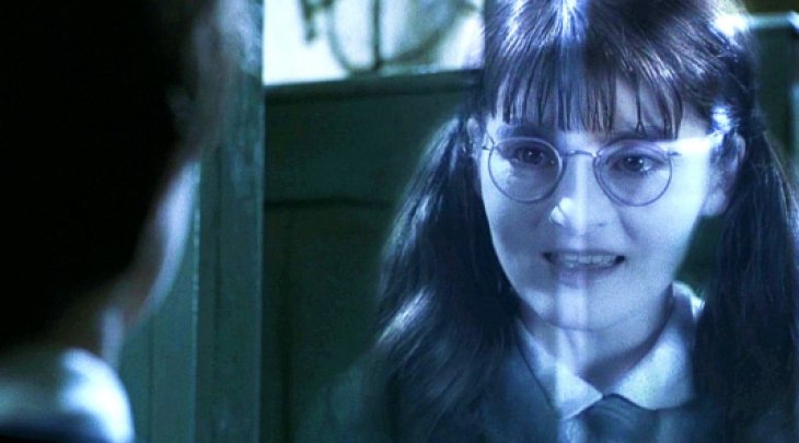 Вспомнить все: как сейчас выглядит Плакса Миртл из «Гарри Поттера»