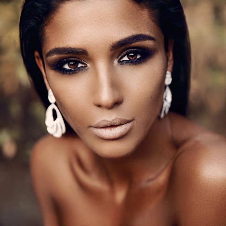 Санта Димопулос польщена «кредитом доверия» от поклонников