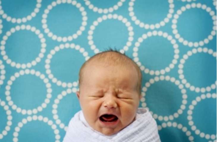 9 эффективных способов быстро успокоить плачущего ребенка