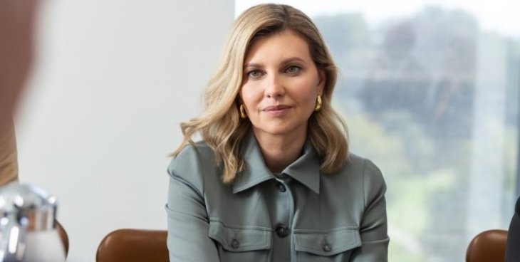 Стало известно, кто составляет гардероб Елены Зеленской