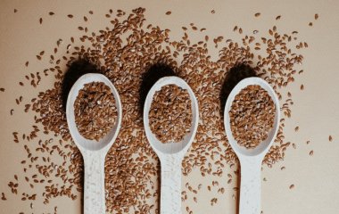 Лікар Грегор: 3 столові ложки цього суперпродукту знижують ризик раку