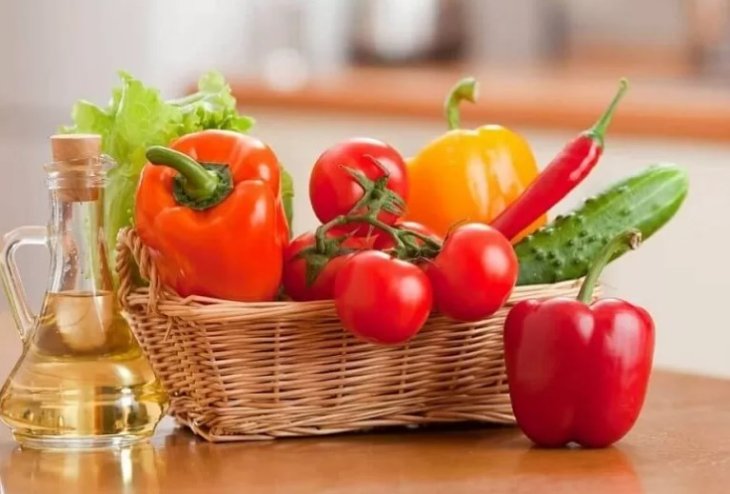 Дієтолог порадив виключити низку продуктів для міцного сну
