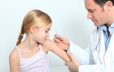 Рекомендації фахівців із вакцинації дітей перед вступом до школи