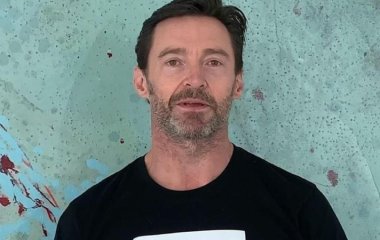 «Он посвятил жизнь семье»: Хью Джекман впал в глубокую печаль после смерти отца