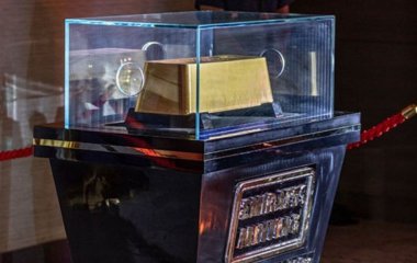 Найбільший злиток золота в історії побив 20-річний рекорд: його вага і фото