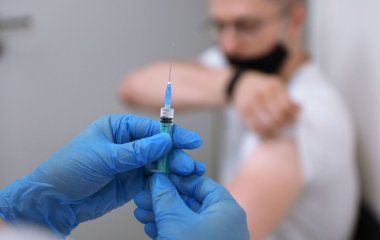 Імунолог пояснила, кому можна і не можна робити щеплення від грипу