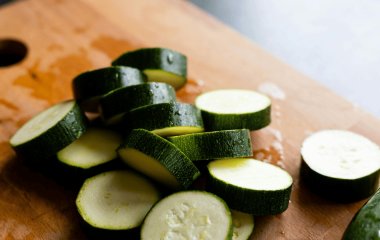 Як заморозити кабачки, щоб не перетворилися на кашу: 5 найкращих способів