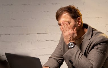 Знайдіть дві 