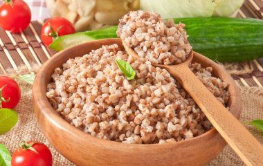 Що приготувати без світла та газу: страви, що не потребують варіння та смаження