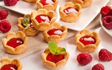 Печенье с малиновым конфитюром