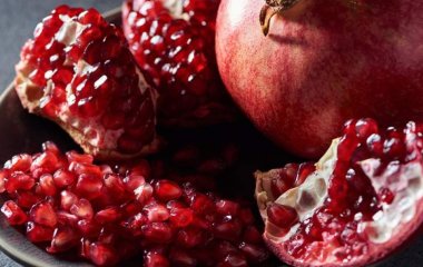Ендокринолог перерахувала корисні властивості гранату