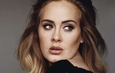 Adele шокировала безвкусным образом