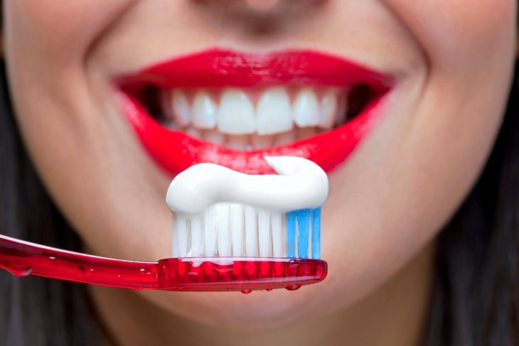 Медики предупредили о риске рака при отказе от чистки зубов