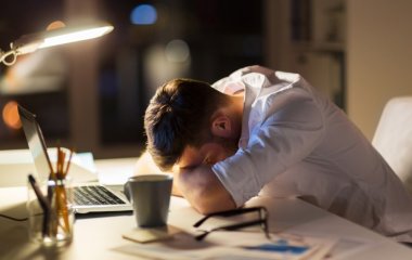 Названо хвороби, про які свідчить сильна втома