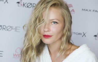 Юлия Пересильд отдыхает на Крите