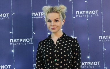 Алиса Вокс планирует взыскать 20 млн со Шнурова