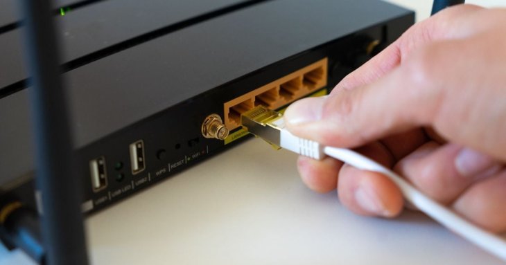 Фахівці пояснили, чи потрібно вимикати Wi-Fi-роутер на ніч