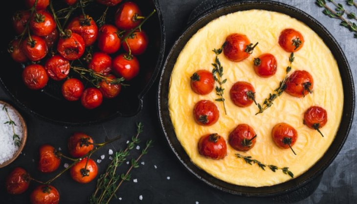 Как приготовить пышный омлет, который не оседает