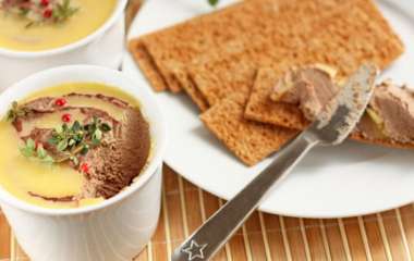 Овощной паштет с козьим сыром