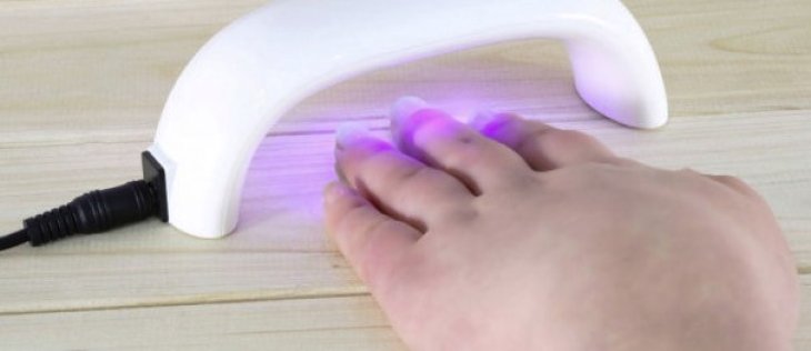 Какую лампу купить для наращивания ногтей: УФ, LED, CCFL, UV/LED?