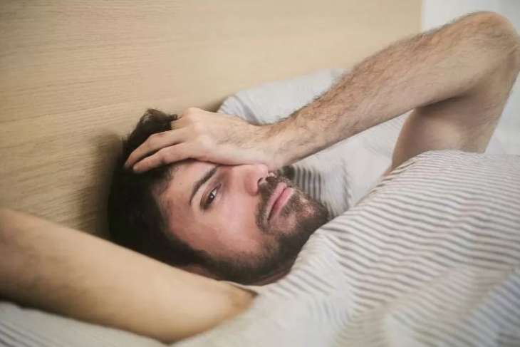 Ученые назвали людей, которым вредно просыпаться рано утром