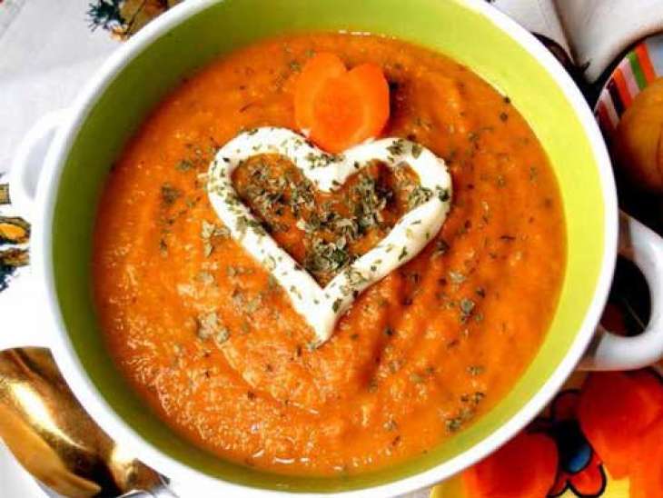 Фасолевый суп с паприкой