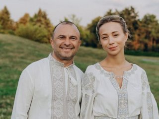 Дружина Павліка після скандалу в Палаці 