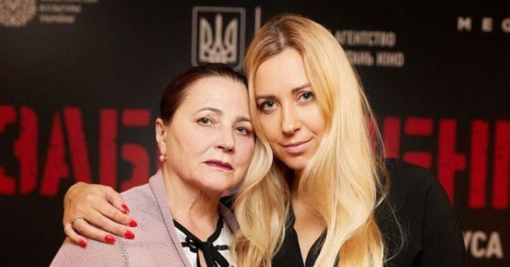 Роковини смерті Ніни Матвієнко: її донька та онука у скорботі розчулили зізнаннями про втрату
