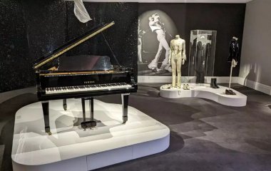 Личные вещи Фредди Меркьюри были проданы на аукционе за 50,4 миллиона долларов