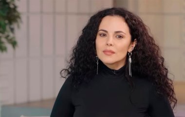 Настя Каменских показала лицо без фотошопа и насмешила фанов забавным фото