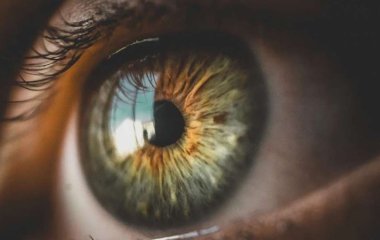 Нетипичный симптом высокого холестерина назвали специалисты