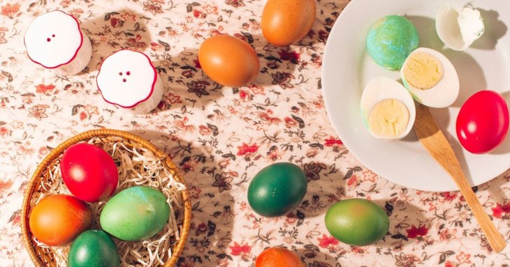 Скільки можна зберігати крашанки після Великодня: як зрозуміти, що вони вже зіпсувалися