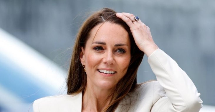 Королевские драгоценности: сколько стоили и как выглядят обручальные кольца Кейт Миддлтон и принцессы Анны