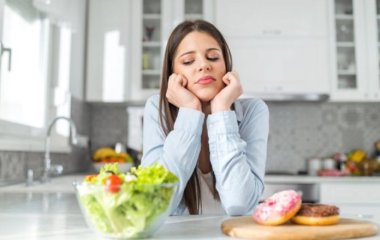 Ендокринолог розповів, як уникнути зривів під час переходу на правильне харчування