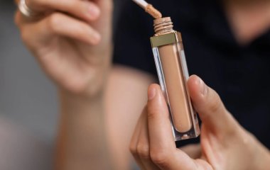 4 неочевидные ошибки при нанесении тонального средства, которые делают почти все