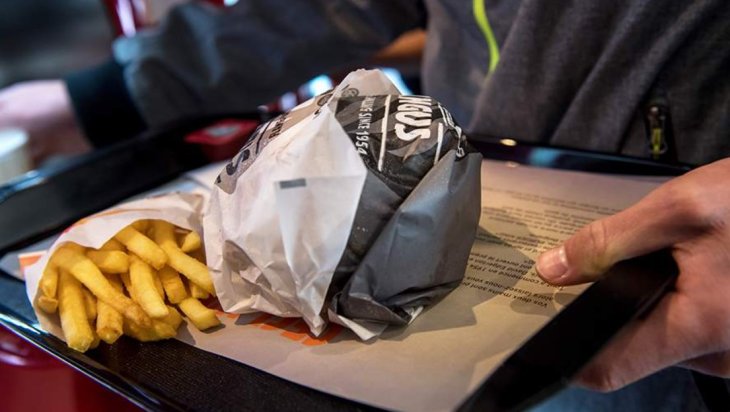 Дієтолог назвала продукти, що викликають небезпечну хворобу печінки.