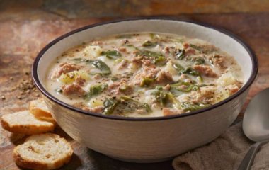 Быстро и с использованием подручных продуктов: как приготовить итальянский суп из хлеба