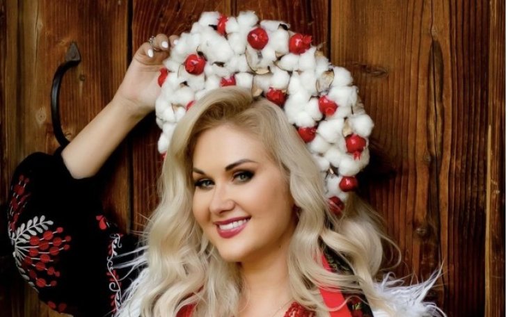 Екатерина Бужинская показала редкое фото своей заметно подросшей 16-летней дочери