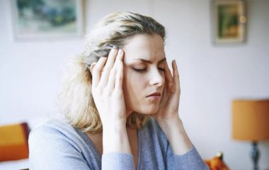 Лікар-невролог розповіла про способи вилікувати біль голови без ліків